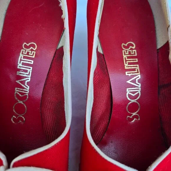 Vintage Socialites Spectator Heels Pumps Size 8 Red White 70s Does 40s Lace Up - Picture 4 of 11
